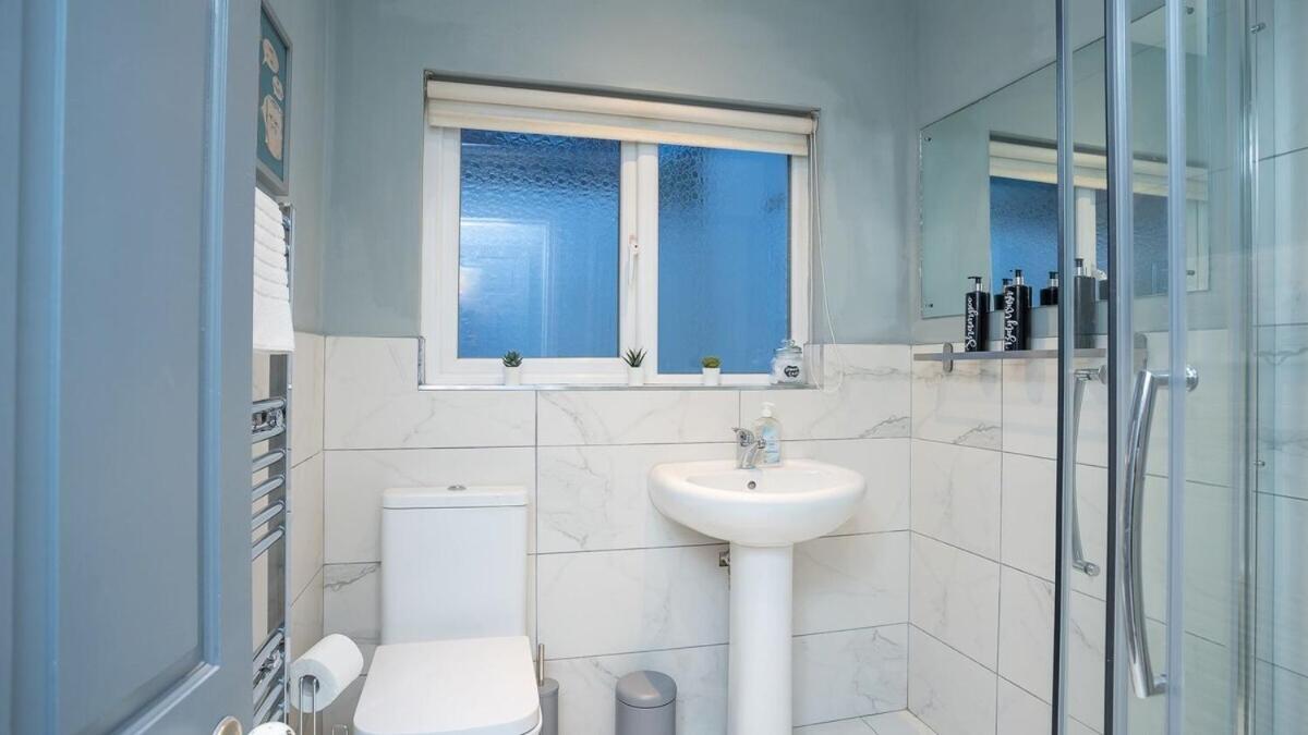 1 Bdr Apartment At Queens Uni By Belfast City Breaks Zewnętrze zdjęcie